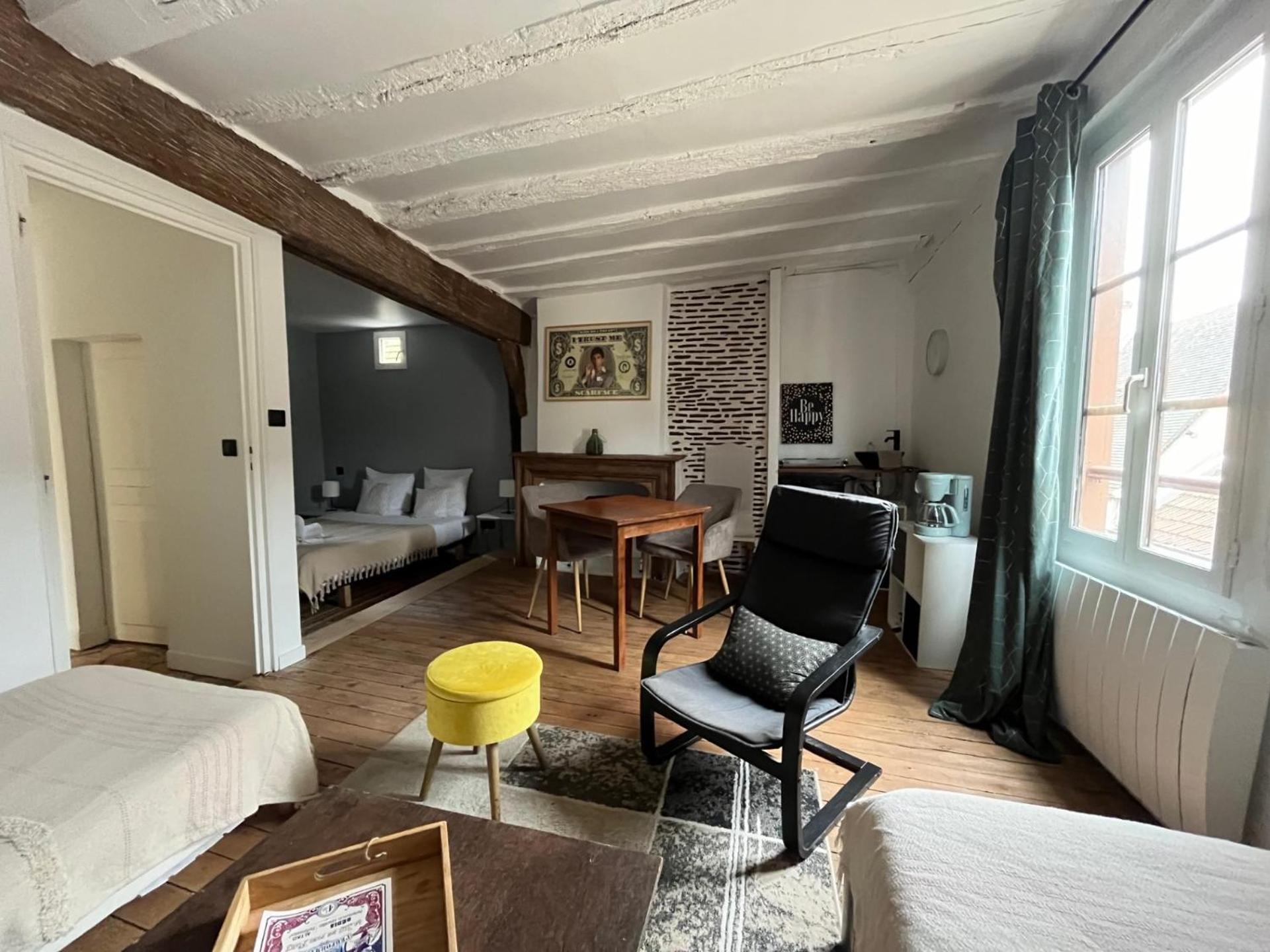 Bed and Breakfast Le Chene Fleuri Chartres Exterior foto