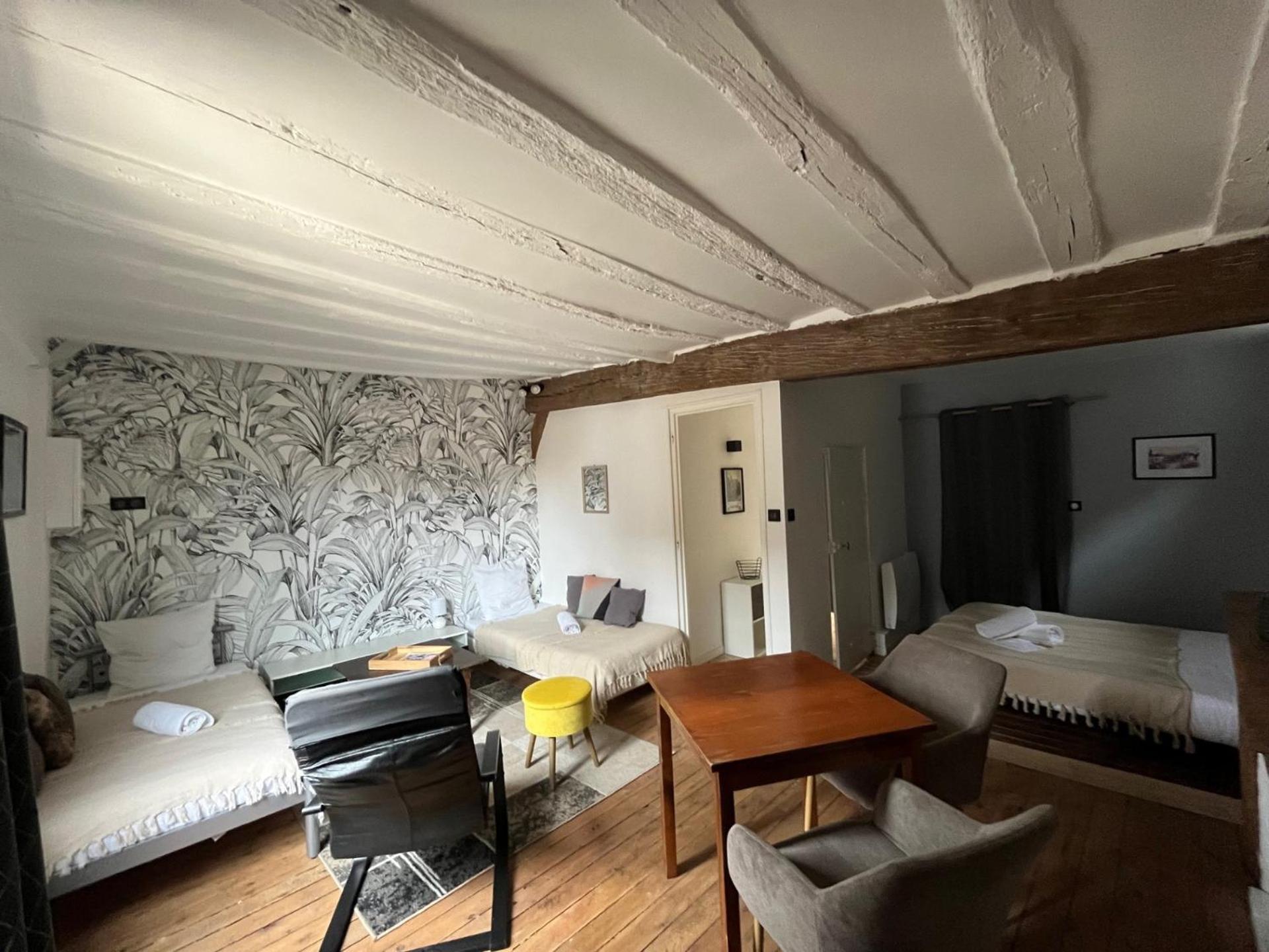 Bed and Breakfast Le Chene Fleuri Chartres Exterior foto