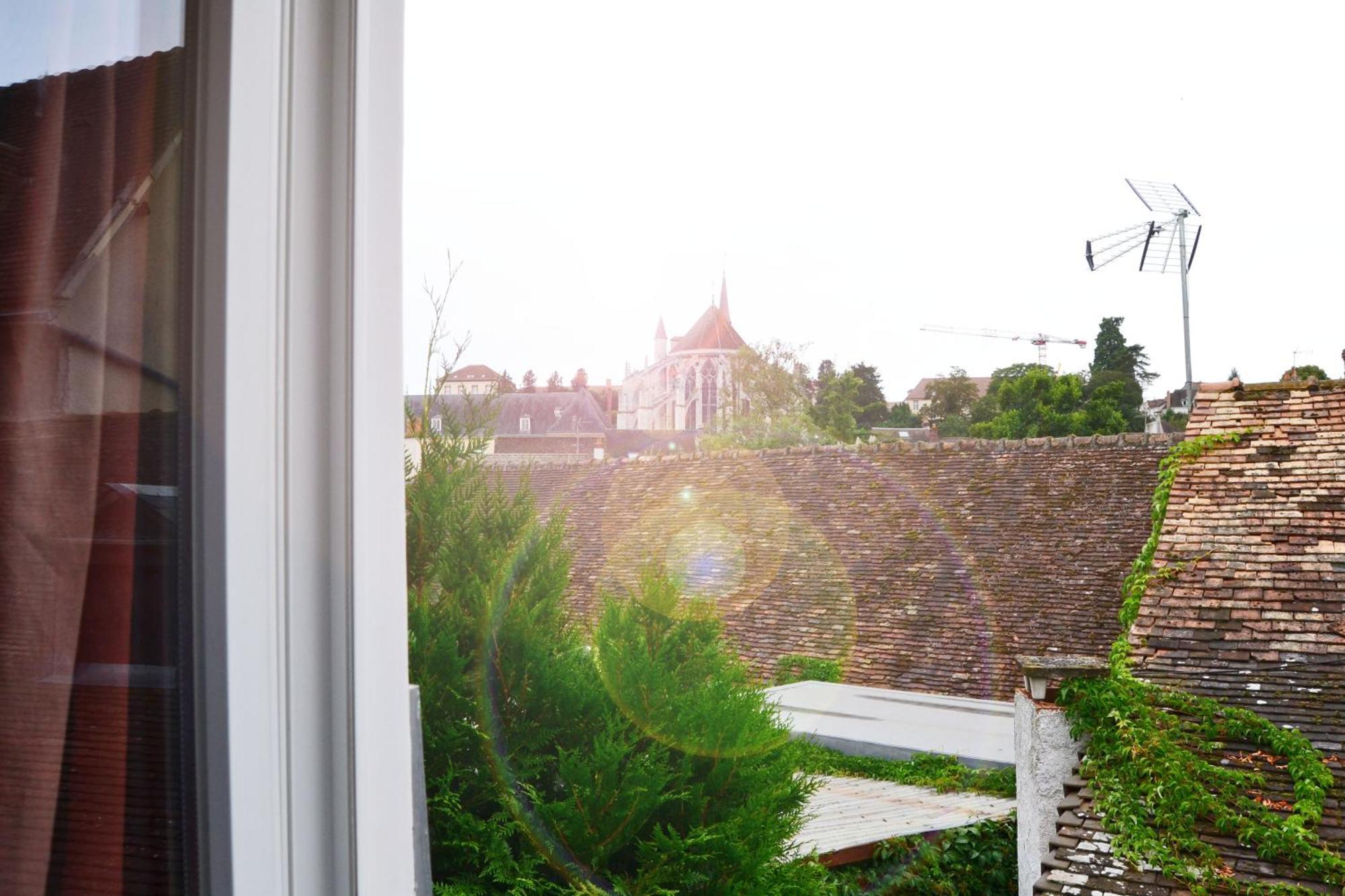 Bed and Breakfast Le Chene Fleuri Chartres Exterior foto